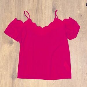 Monteau Scalloped‎ Neckline Tank